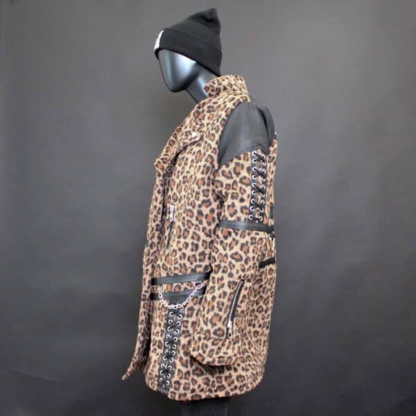 Handmade Coat: Lace-Up - Gr. L – Bild 8