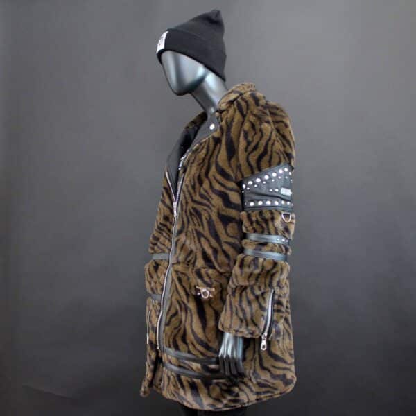 Handmade Coat: Stay Away - Gr.M – Bild 11