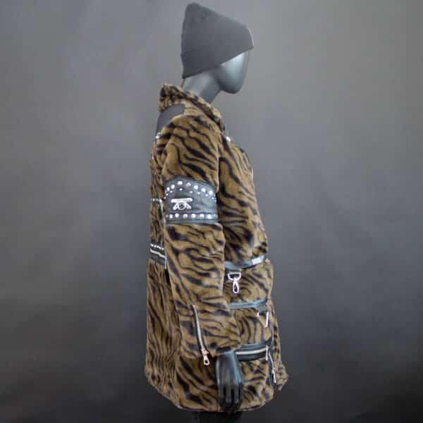 Handmade Coat: Stay Away - Gr.M – Bild 4