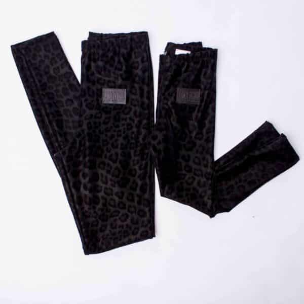 Handmade Leggings: Black Leo – Bild 10
