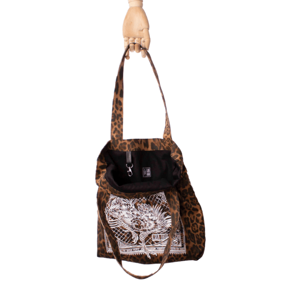 Tasche- Worth Fighting For - Leo – Bild 2