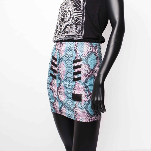 Stretch Skirt: Wild in the Streets – Bild 4