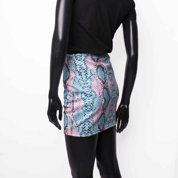 Stretch Skirt: Wild in the Streets – Bild 3