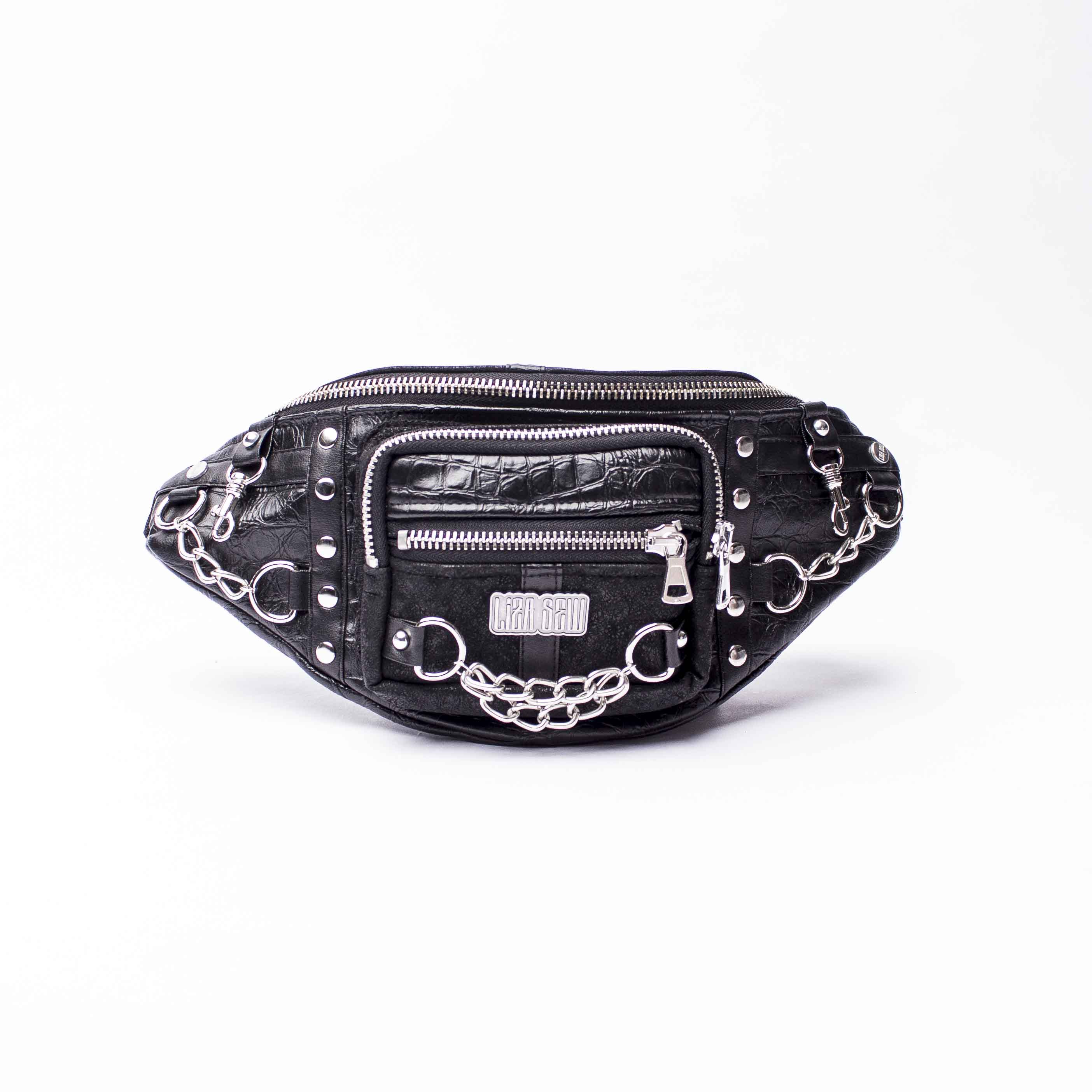 Hipbag: Black Chains